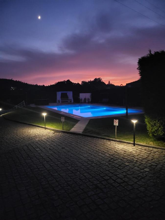 Villa Moura - Pool&Jacuzzi Póvoa de Lanhoso Esterno foto